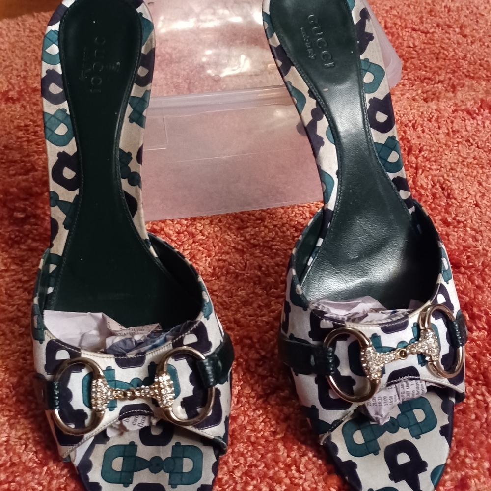 GUCCI Sandals